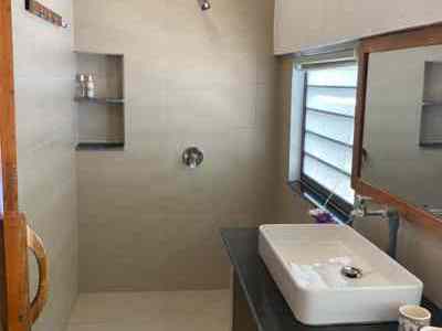Room 111 Image 5